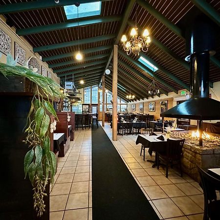 Shasta Inn Mount Shasta Εξωτερικό φωτογραφία