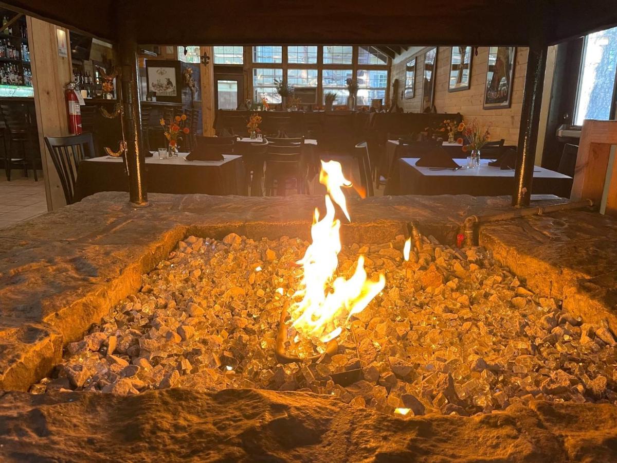 Shasta Inn Mount Shasta Εξωτερικό φωτογραφία