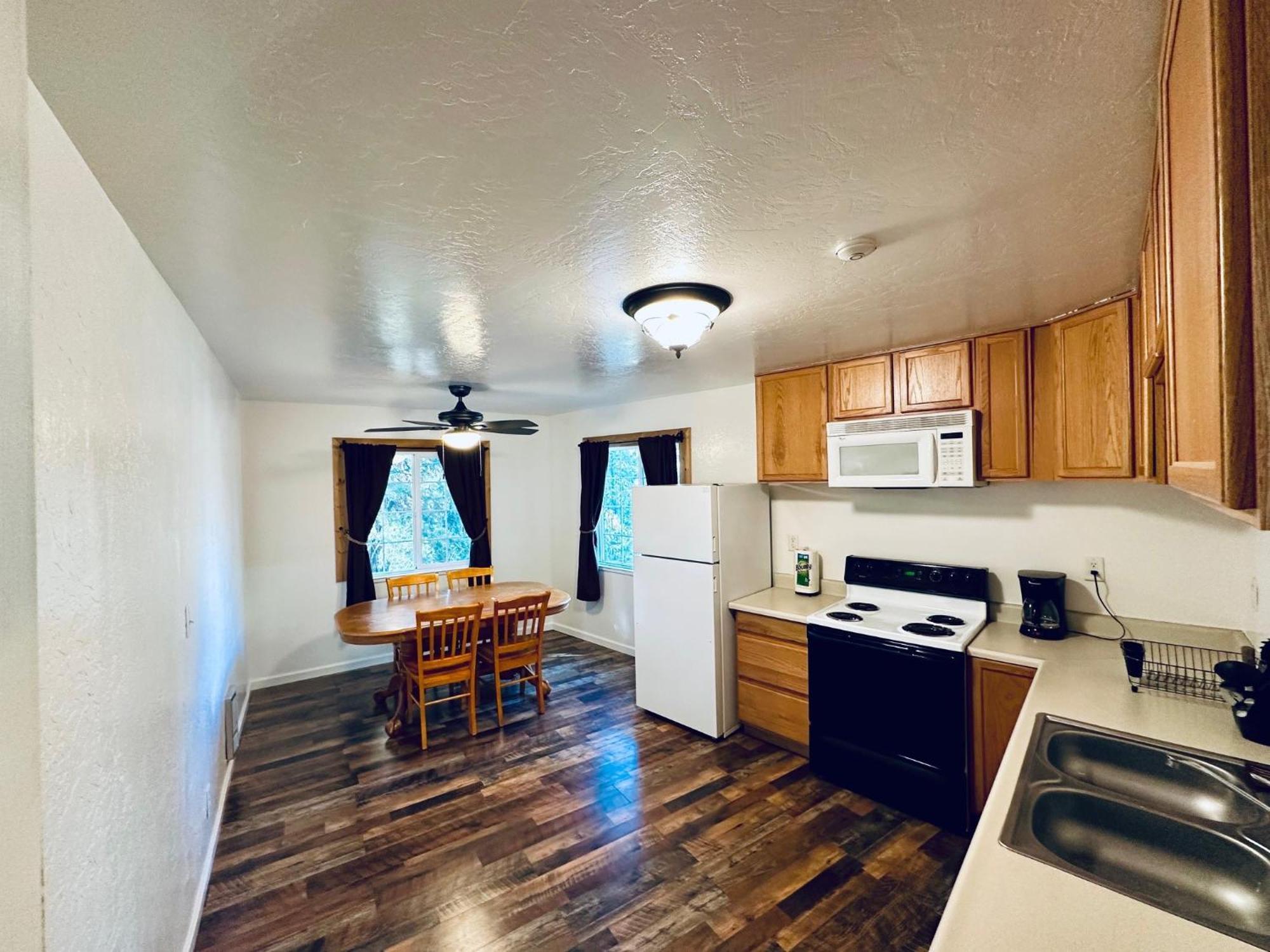 Shasta Inn Mount Shasta Εξωτερικό φωτογραφία