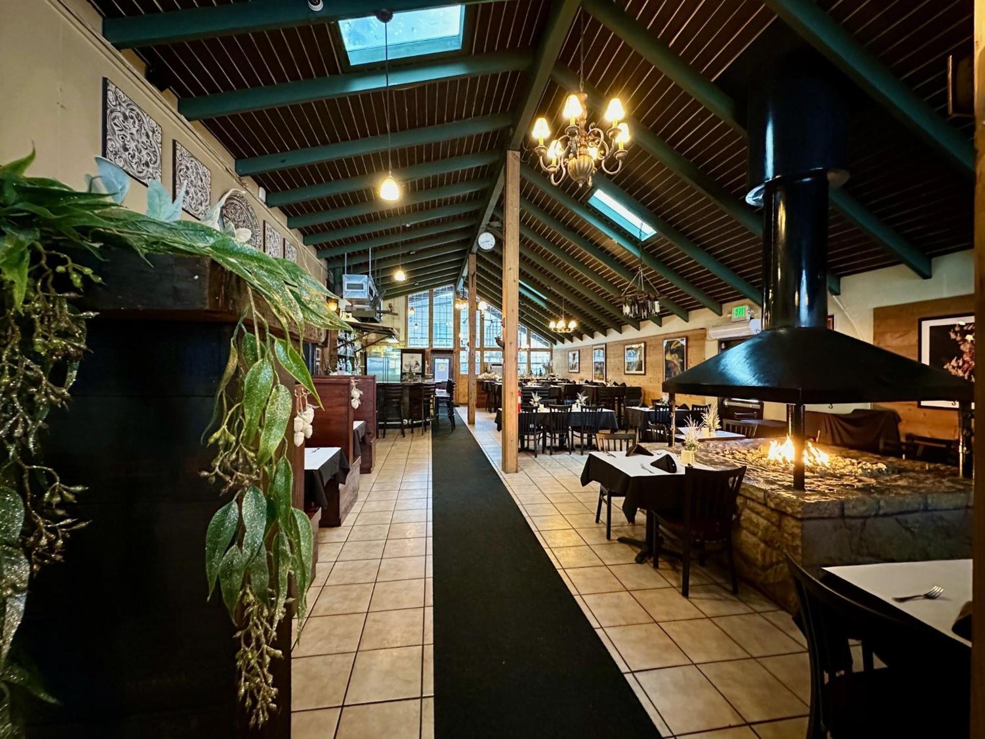 Shasta Inn Mount Shasta Εξωτερικό φωτογραφία